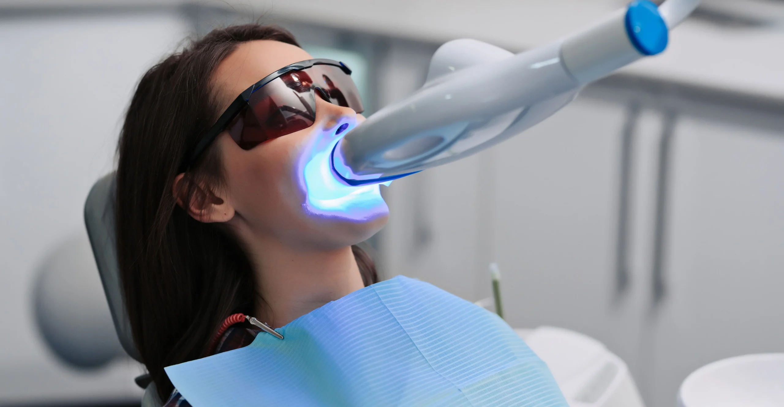Ashgrove Dental – teeth whitening Teeth whitening at the dentist